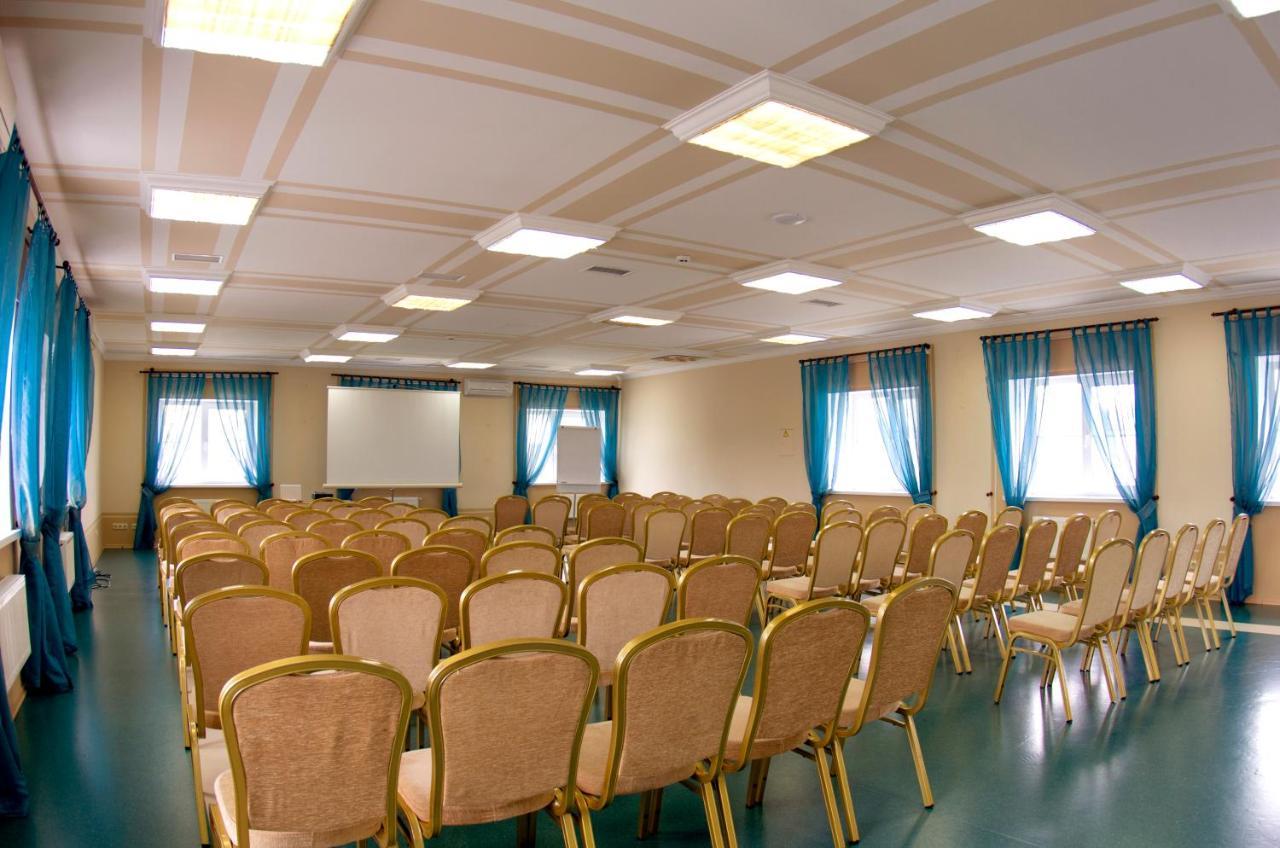 Conference Hall Irpin' Exterior photo